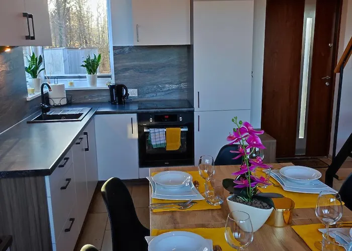 Lesny Zakatek-domek Sosna Semesterbostad *