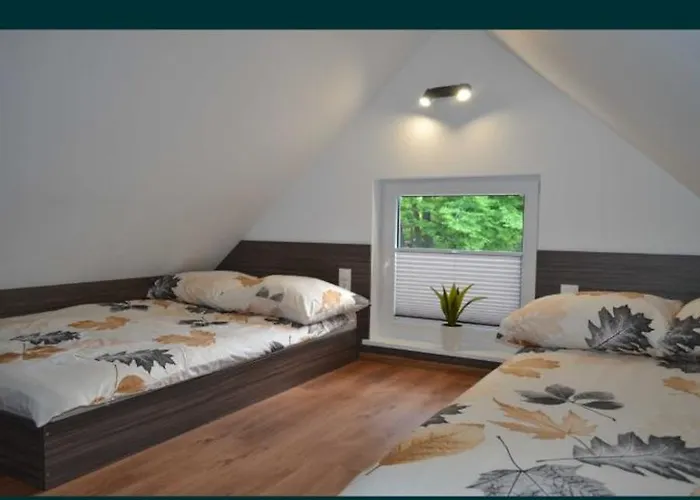 Lesny Zakatek-domek Sosna Semesterbostad