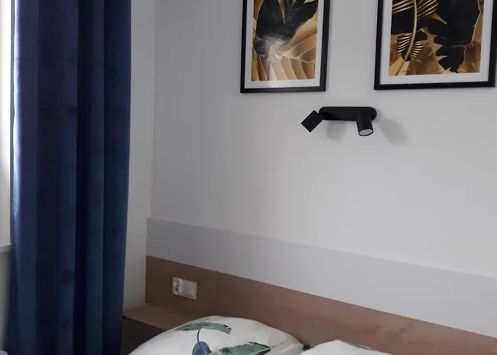 Semesterbostad Lesny Zakatek-domek Sosna Parchowo