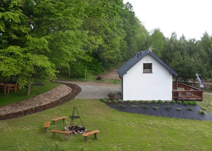 Semesterbostad Lesny Zakatek-domek Sosna Parchowo