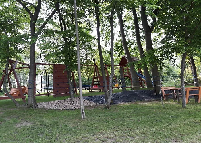 Semesterbostad Lesny Zakatek-domek Sosna Parchowo